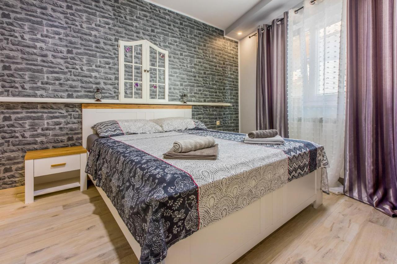 Apartments And Room Art ซริกเวนิซา ภายนอก รูปภาพ