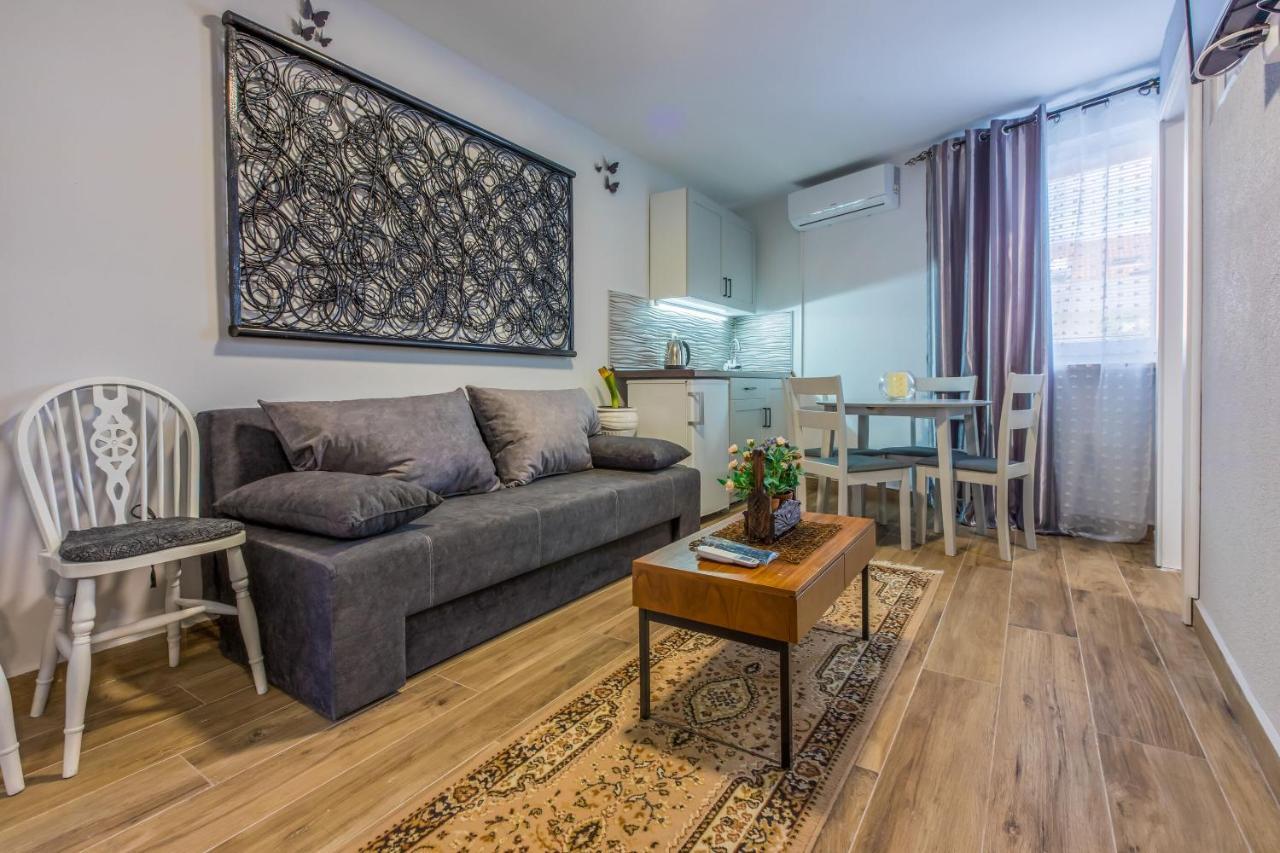 Apartments And Room Art ซริกเวนิซา ภายนอก รูปภาพ