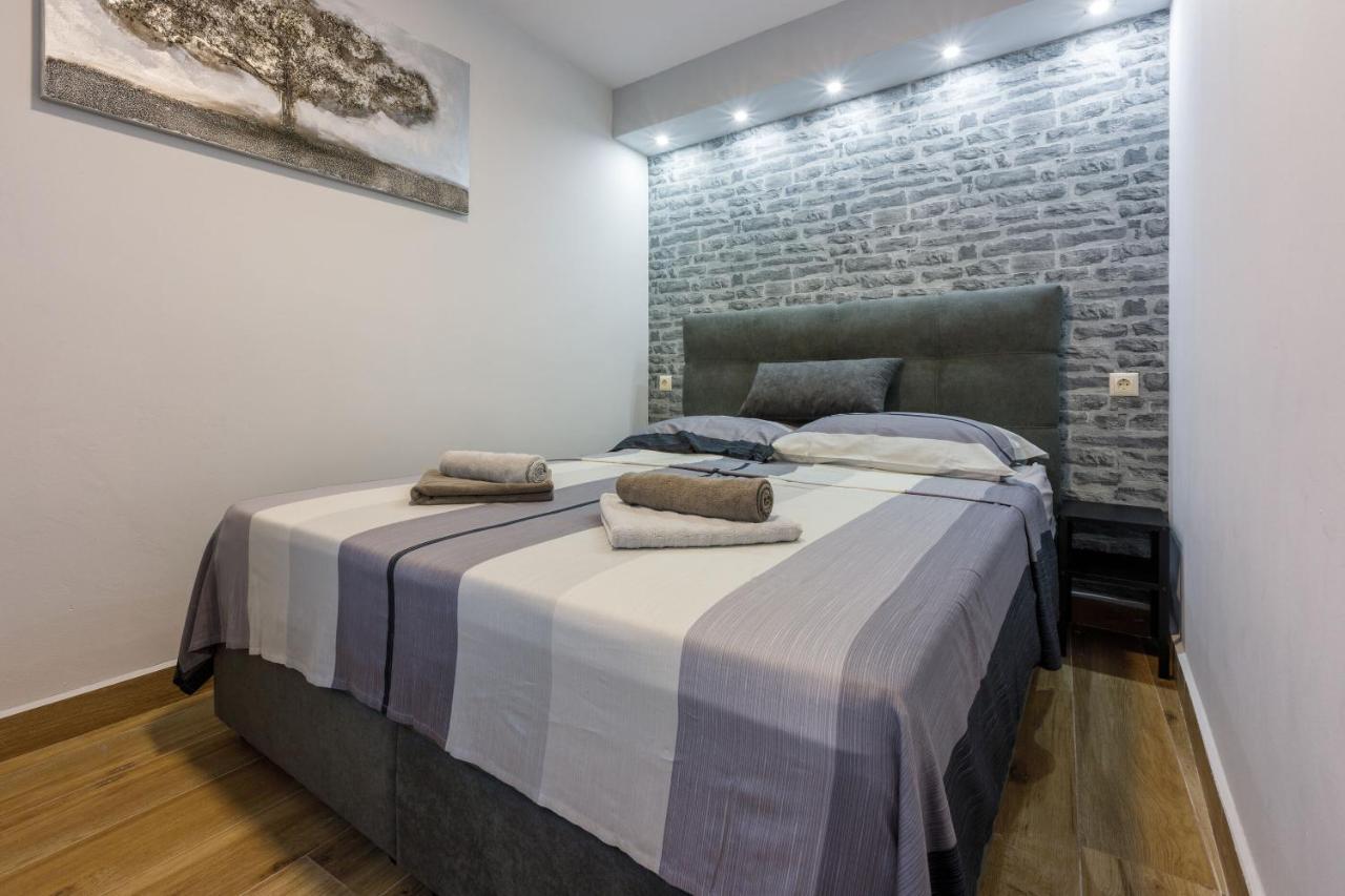 Apartments And Room Art ซริกเวนิซา ภายนอก รูปภาพ